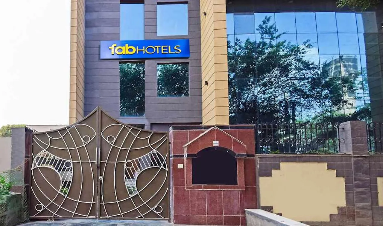 Fabhotel Corporate Square Gurgaon Hotel